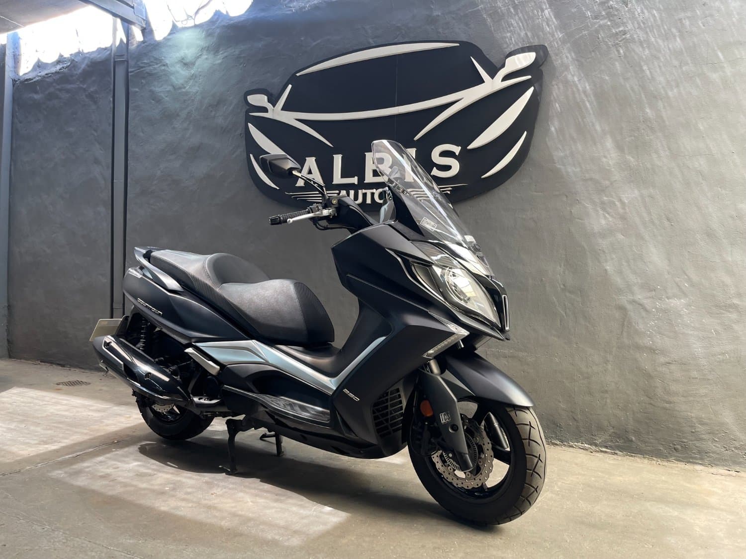 kymco downtown  350